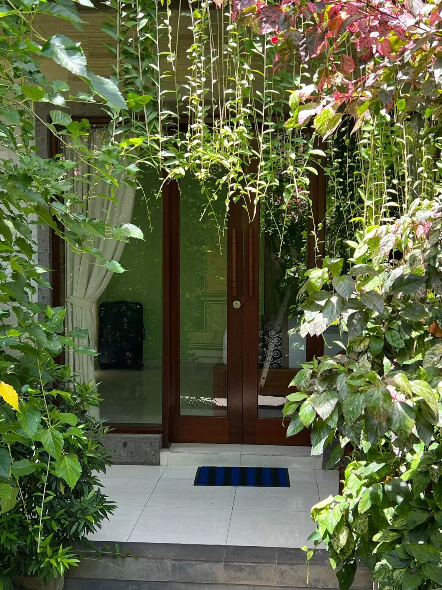 Sudiana House Hotel Убуд Екстериор снимка